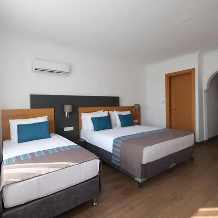 Qinn Hotel