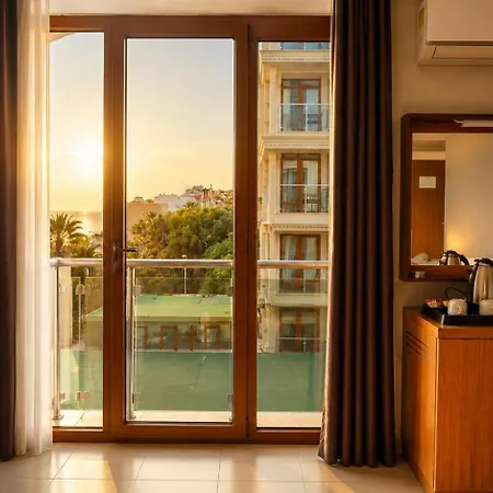 Hotel Qinn Antalya