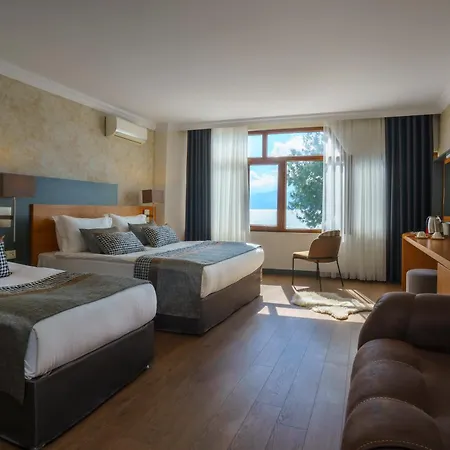Qinn アンタルヤ